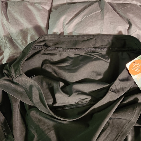 NWT..Women's swimsuit skirt - Picture 4 of 7